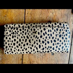 Minimalistic Animal Print wallet